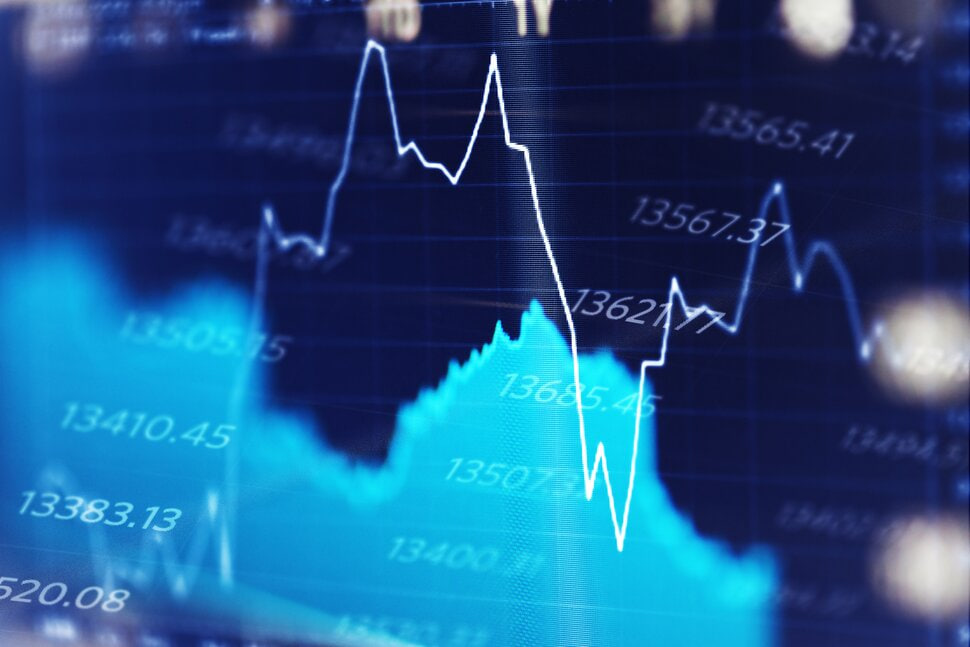 期货配资炒股 沪锌期货收盘下跌1.71%，报23630元